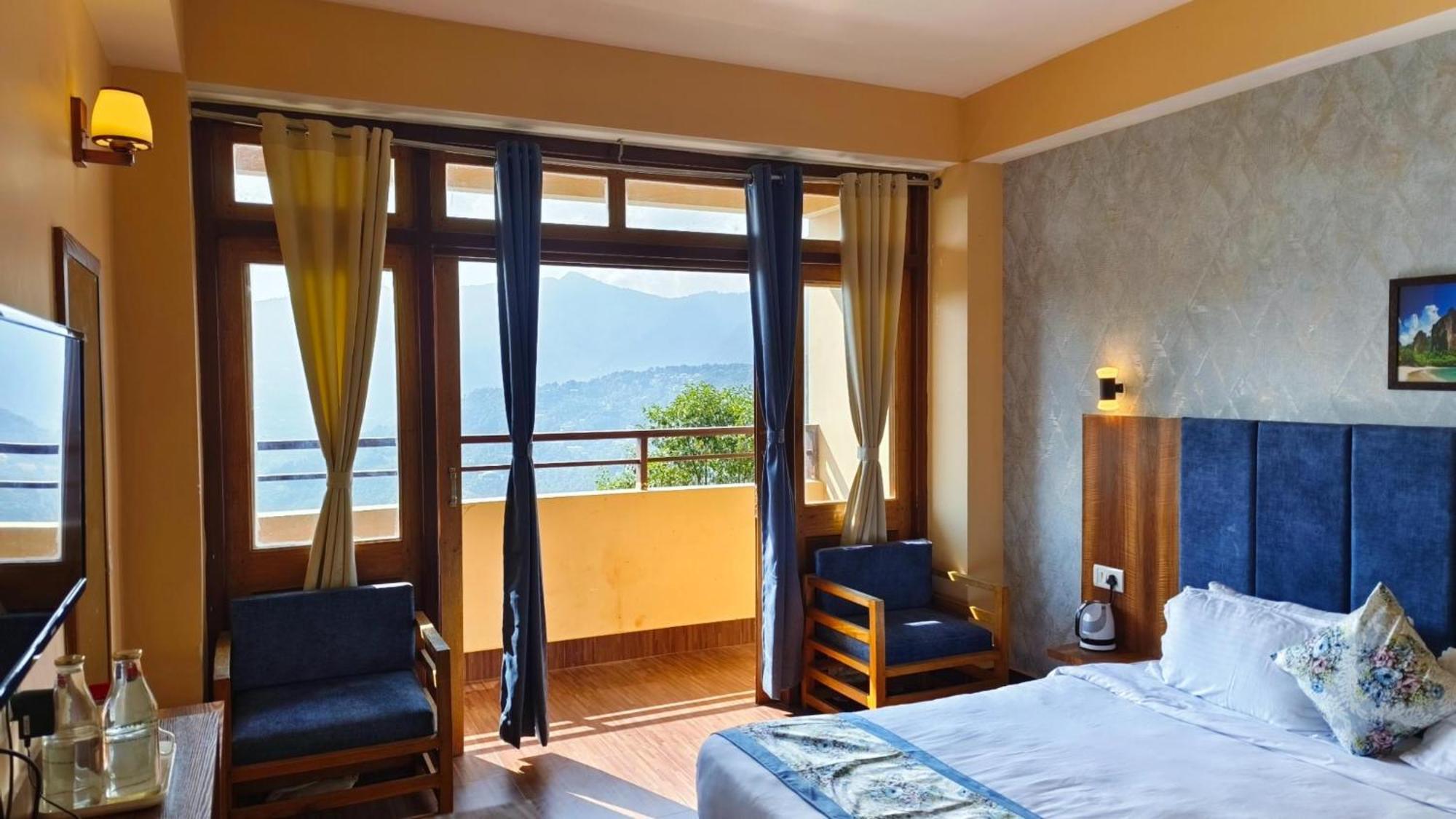 Aurora Gangtok Hotel Ngoại thất bức ảnh