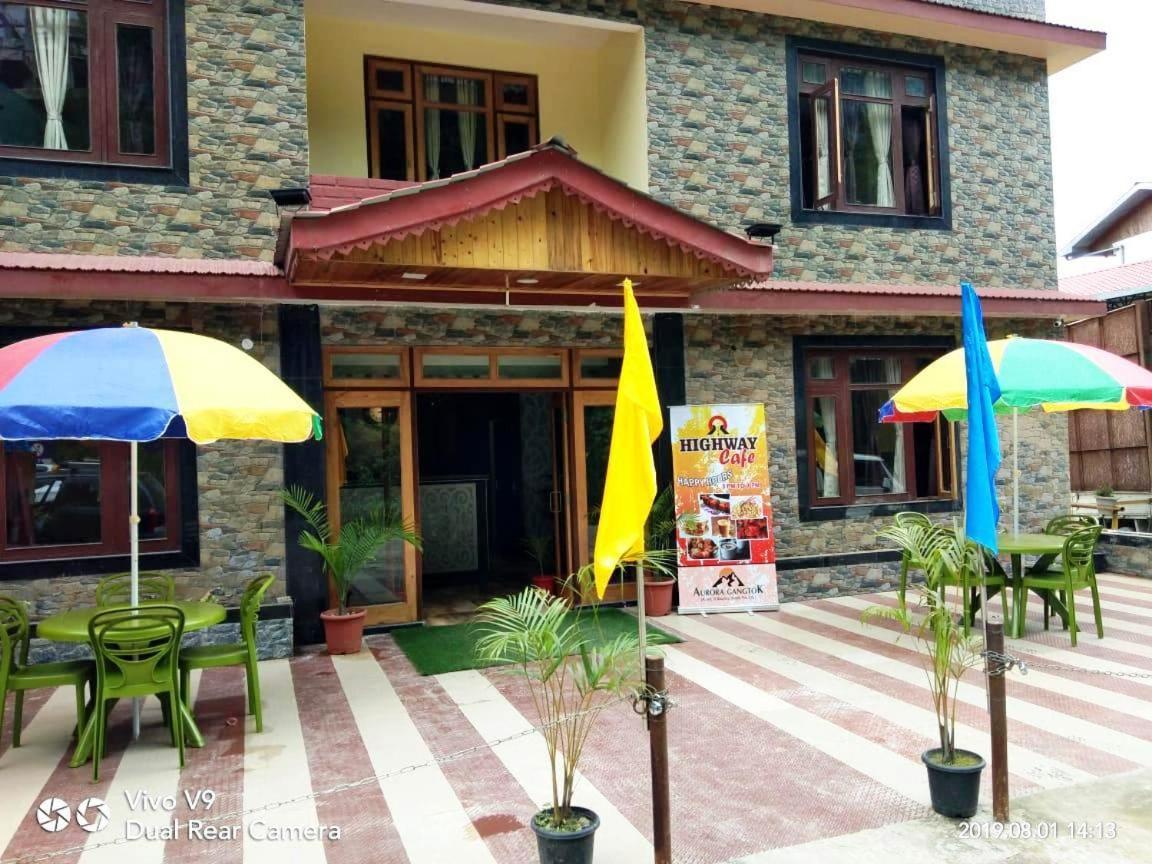 Aurora Gangtok Hotel Ngoại thất bức ảnh