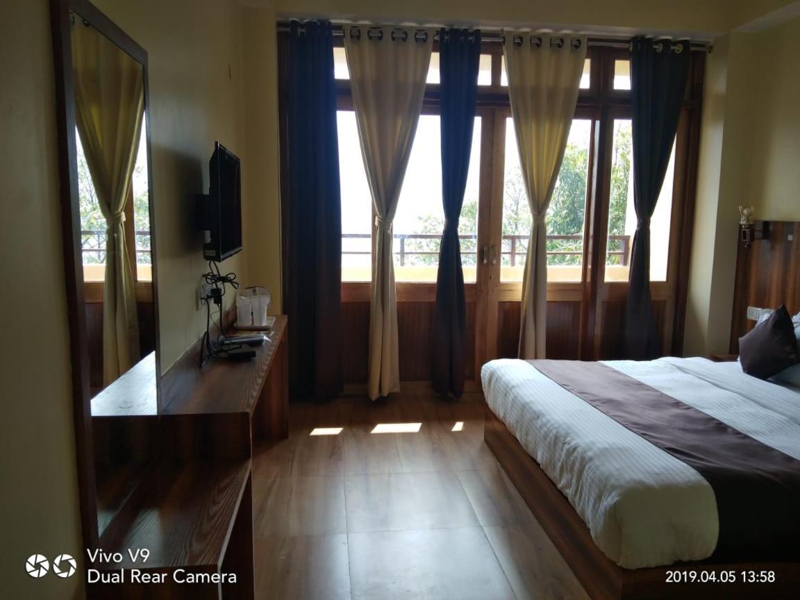 Aurora Gangtok Hotel Ngoại thất bức ảnh