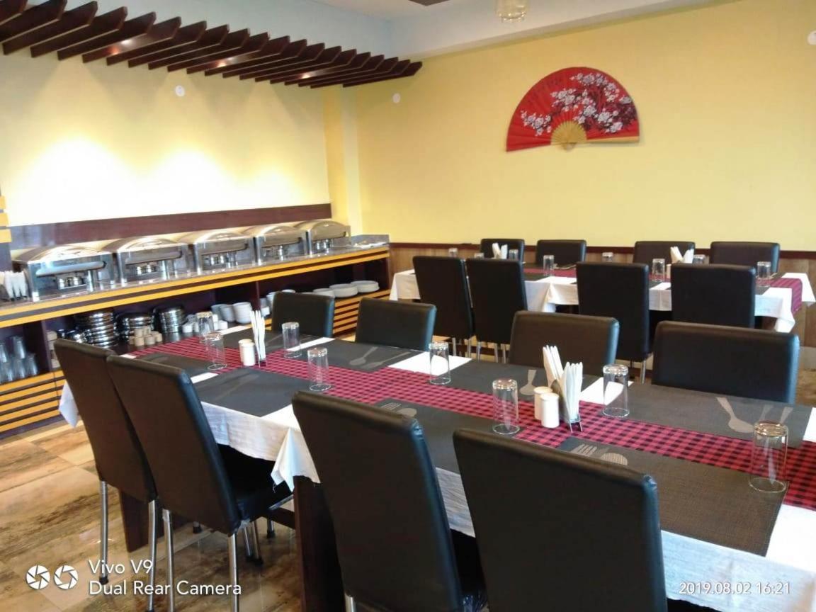 Aurora Gangtok Hotel Ngoại thất bức ảnh
